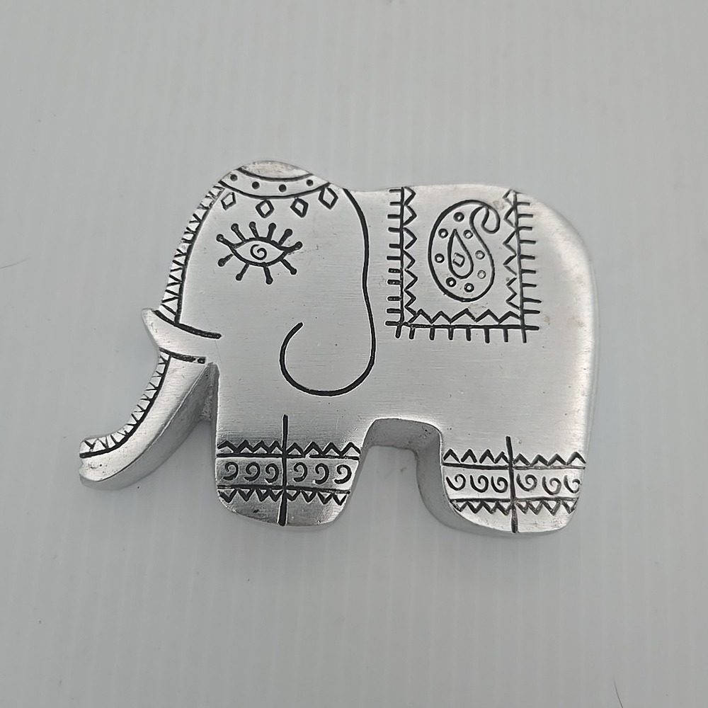 Pier 1 Imports Elephant Paper Weight‎
